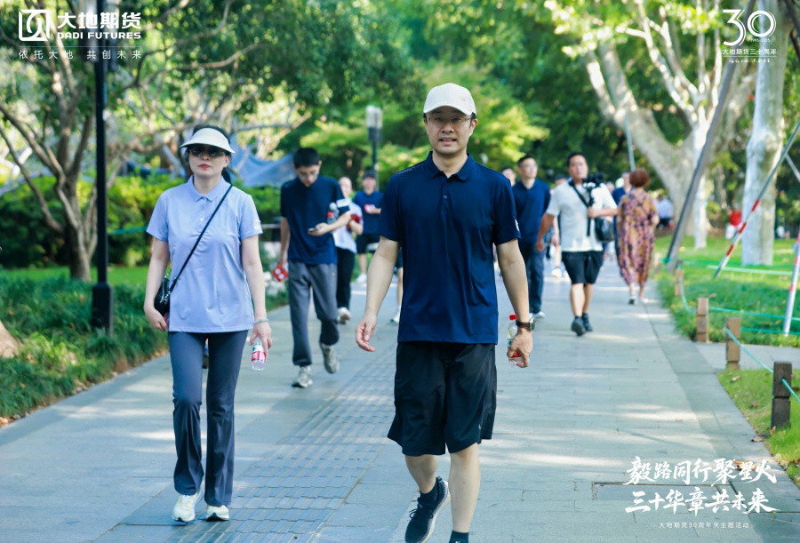 17610311775491561oqN.jpg GH3A8286-opq3952281164.jpg